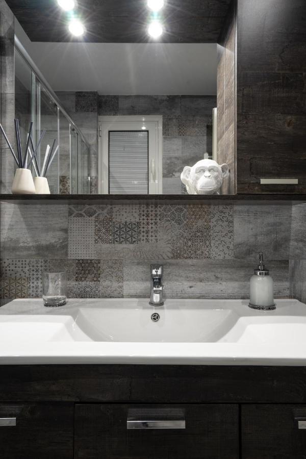 Black Pearl Apt In Koukaki Atina Dış mekan fotoğraf