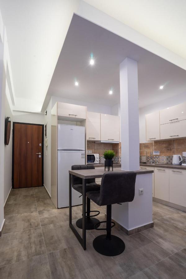 Black Pearl Apt In Koukaki Atina Dış mekan fotoğraf